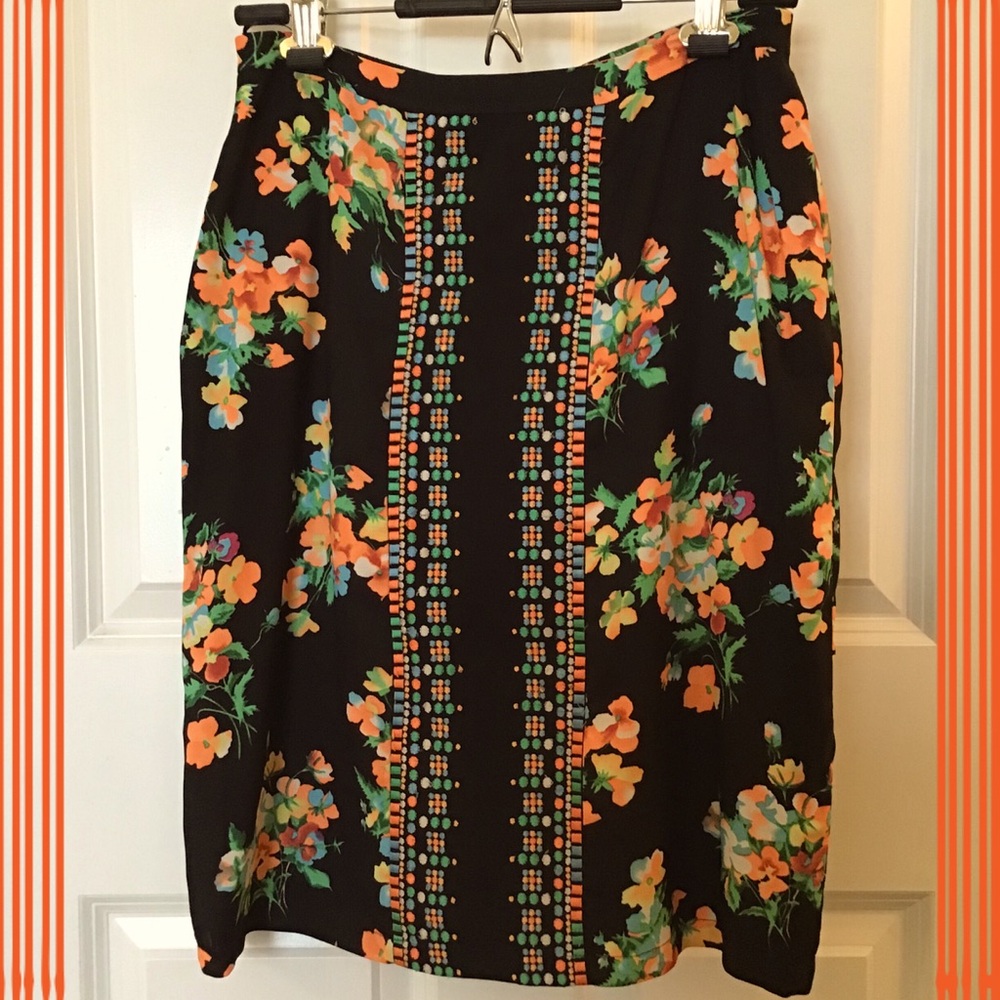 Anthropologie skirt - Picture 1 of 3